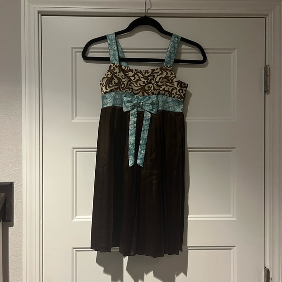 ‘Hype’ Satin Dress - Picture 1 of 8